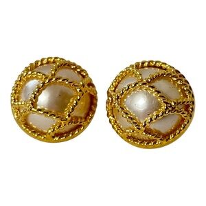 Joan Rivers Caged Pearl Earrings Post Goldtone
